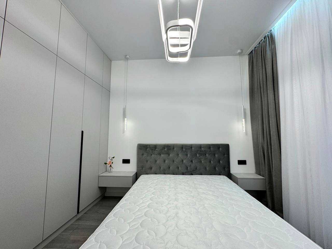 1854585274487853
