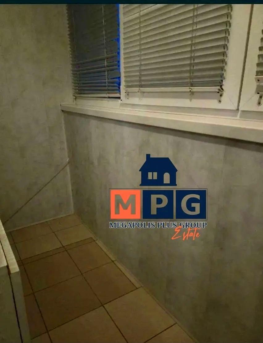 1854668461158975