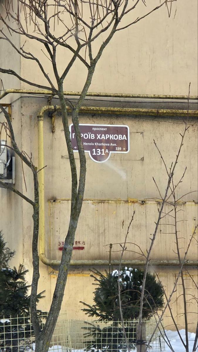 1854738229938151