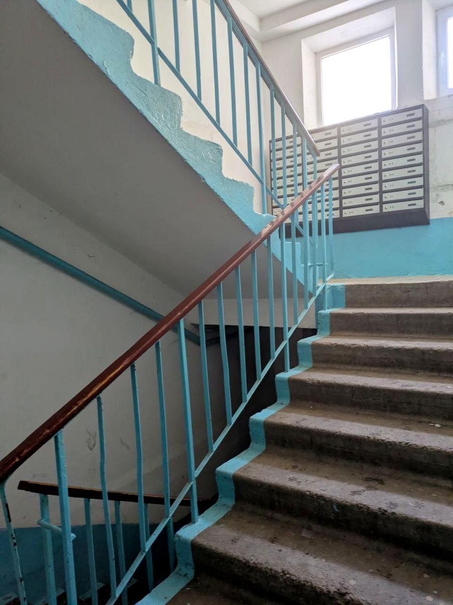 1854747637490418