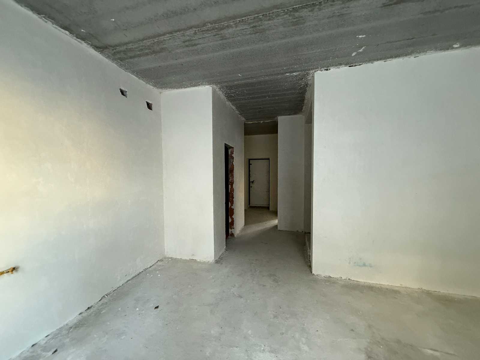 1854755218984418