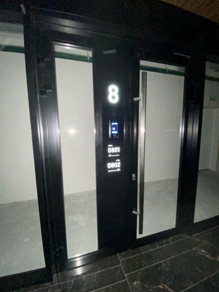 1854764806783848