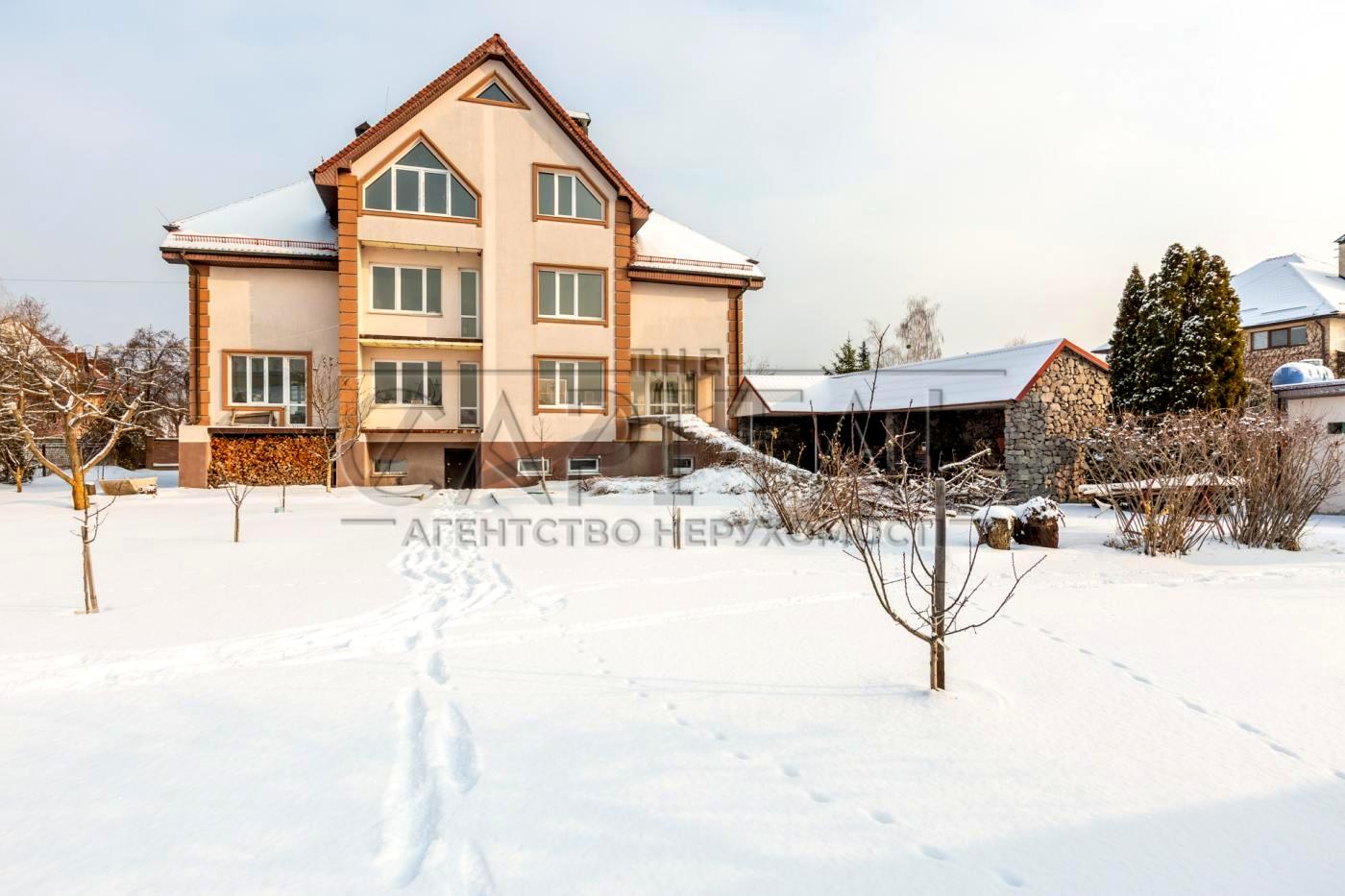 Дом по адресу (площадь 800 м²) Дом по адресу (площадь 800 м²) - Atlanta.ua