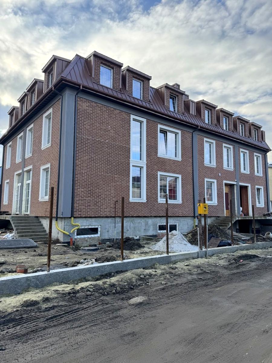 1854772724855822
