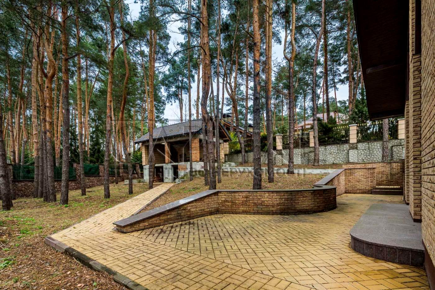 Дом по адресу ул. Свято-Покровская (площадь 446 м²) - imageAlt 13 Дом по адресу ул. Свято-Покровская (площадь 446 м²) - Atlanta.ua - imageAlt 13