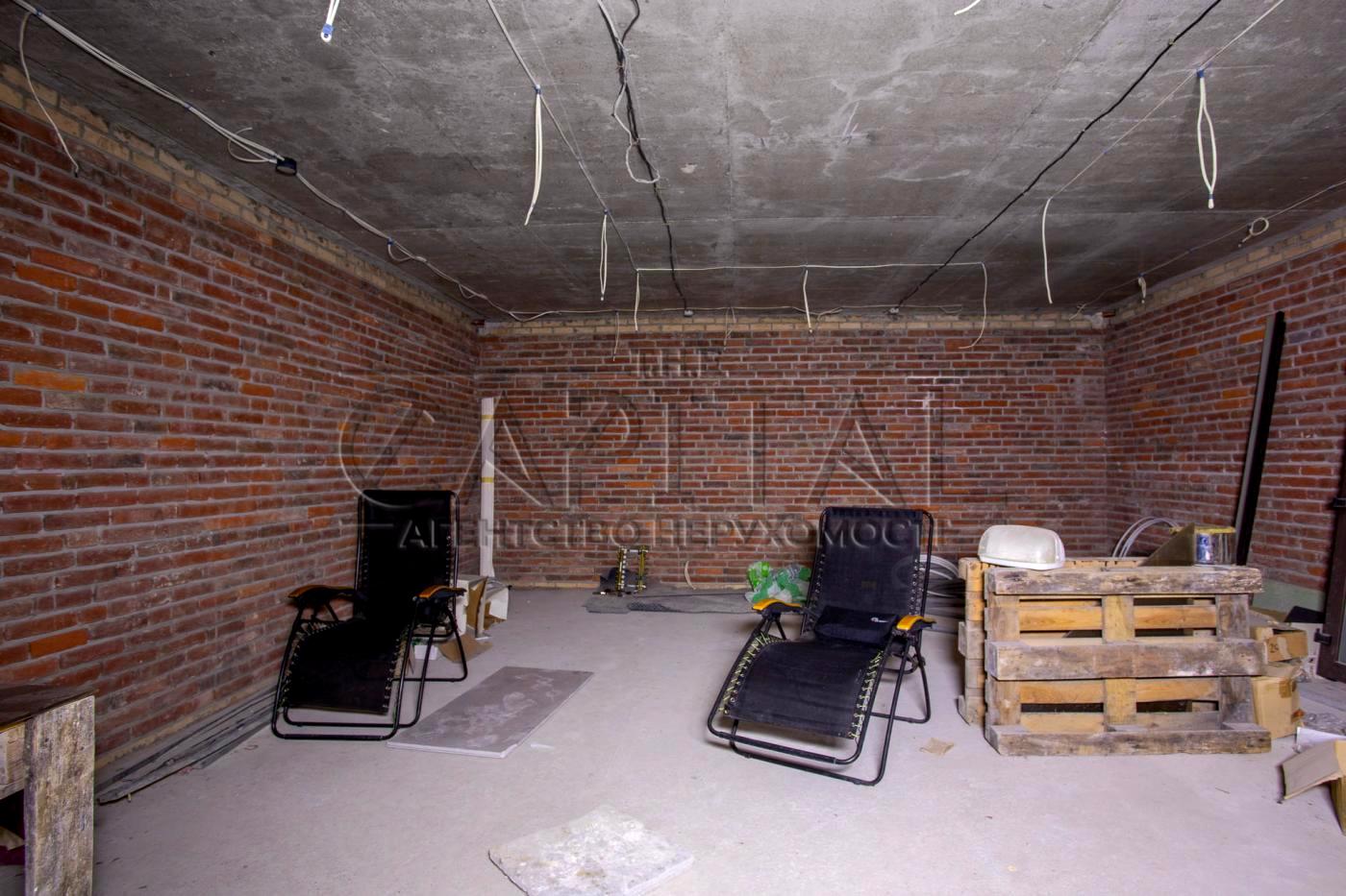 Дом по адресу ул. Свято-Покровская (площадь 446 м²) - imageAlt 10 Дом по адресу ул. Свято-Покровская (площадь 446 м²) - Atlanta.ua - imageAlt 10