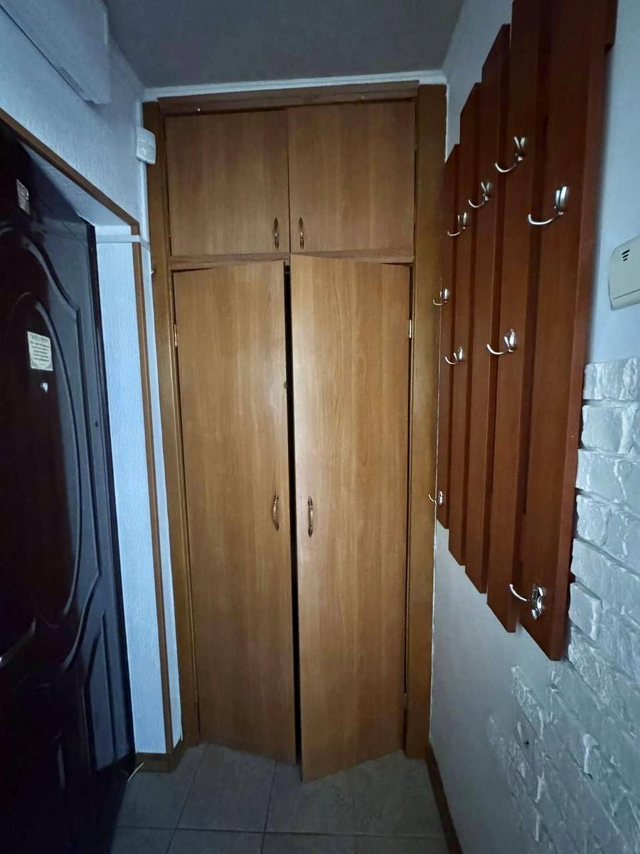 1854936839895350