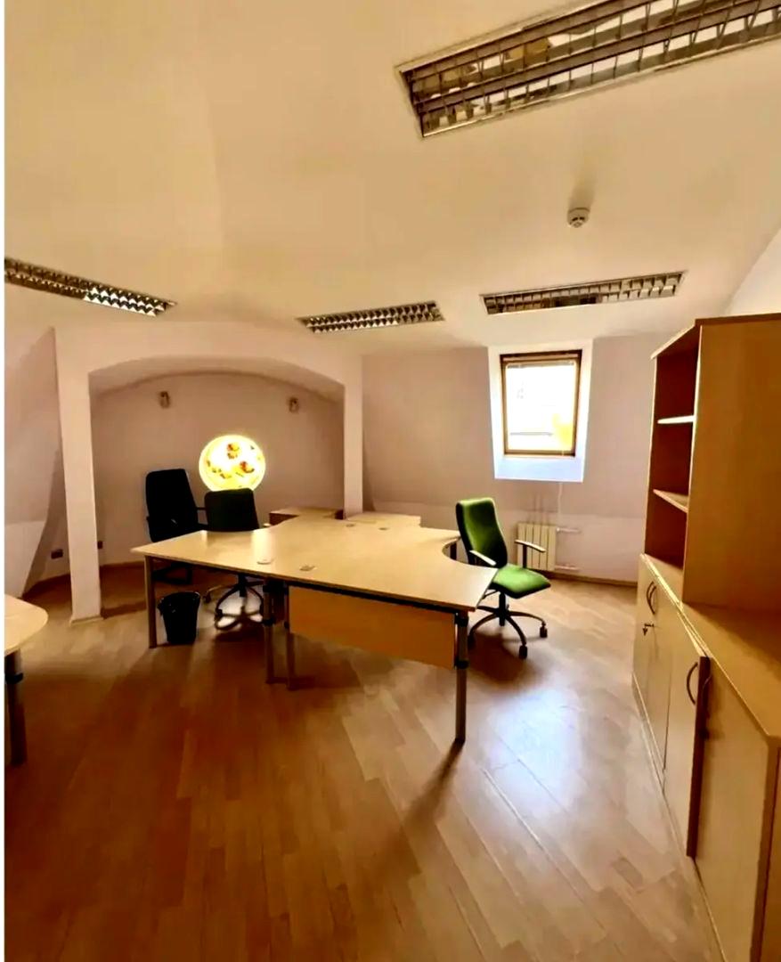 Коммерческая недвижимость по адресу ул. Златоустовская (площадь 500 м²) Коммерческая недвижимость по адресу ул. Златоустовская (площадь 500 м²) - Atlanta.ua