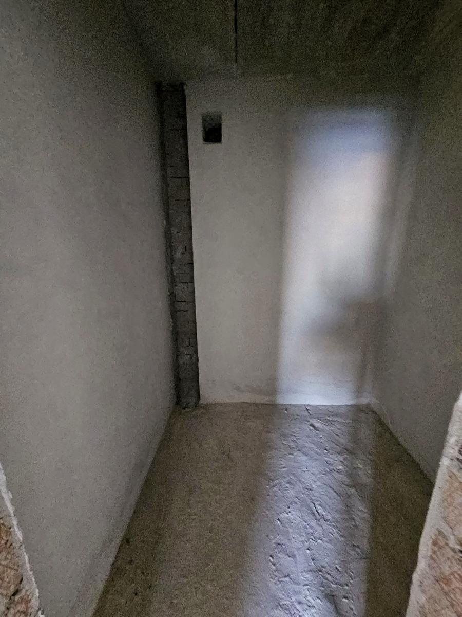 1855010952461840