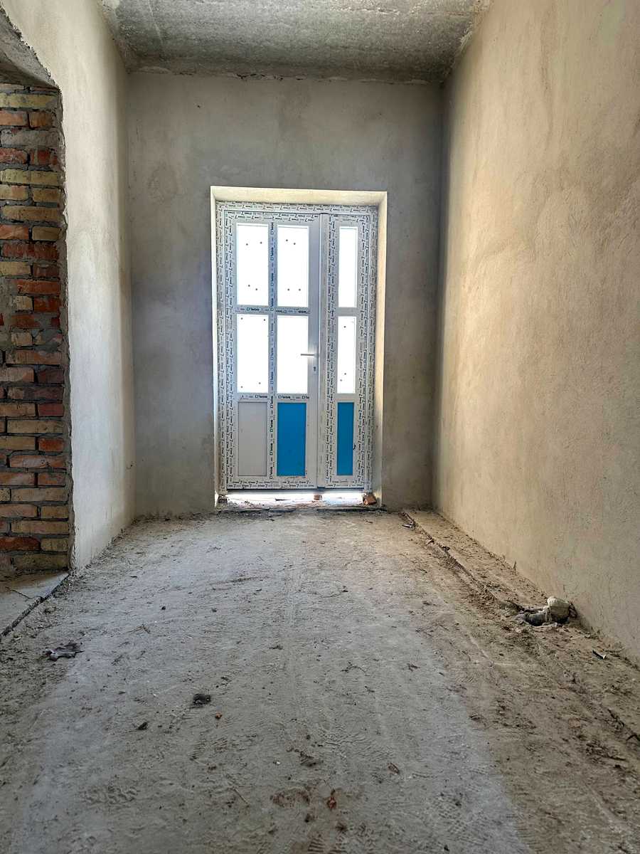 1855099786672298