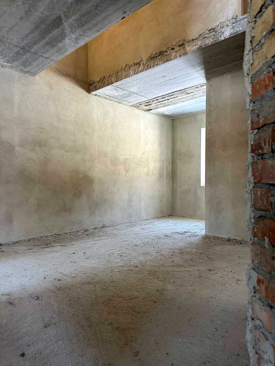 1855099786672582
