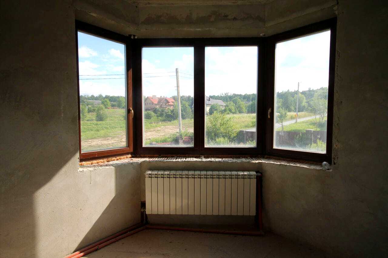 1855386957046370