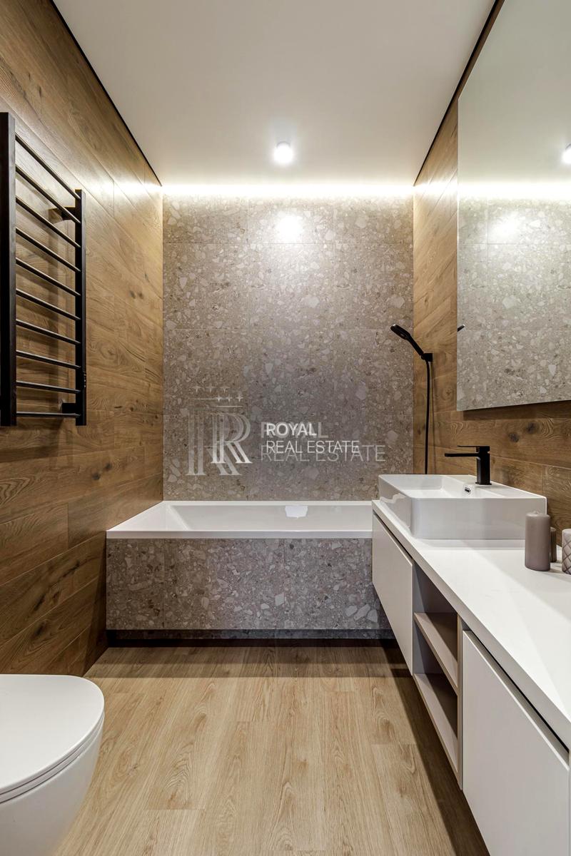 1855569994523322