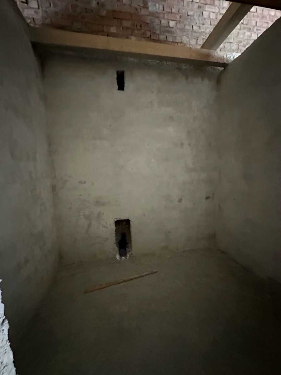 1855656901946030
