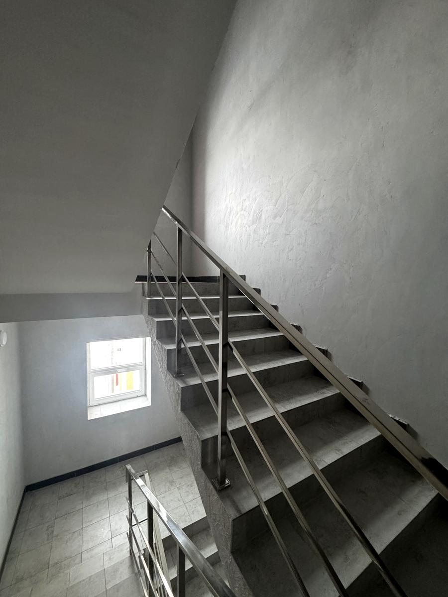 1855667117010100