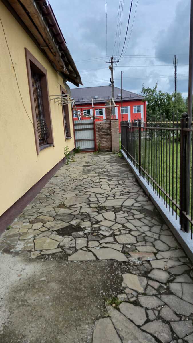 1855724905387663