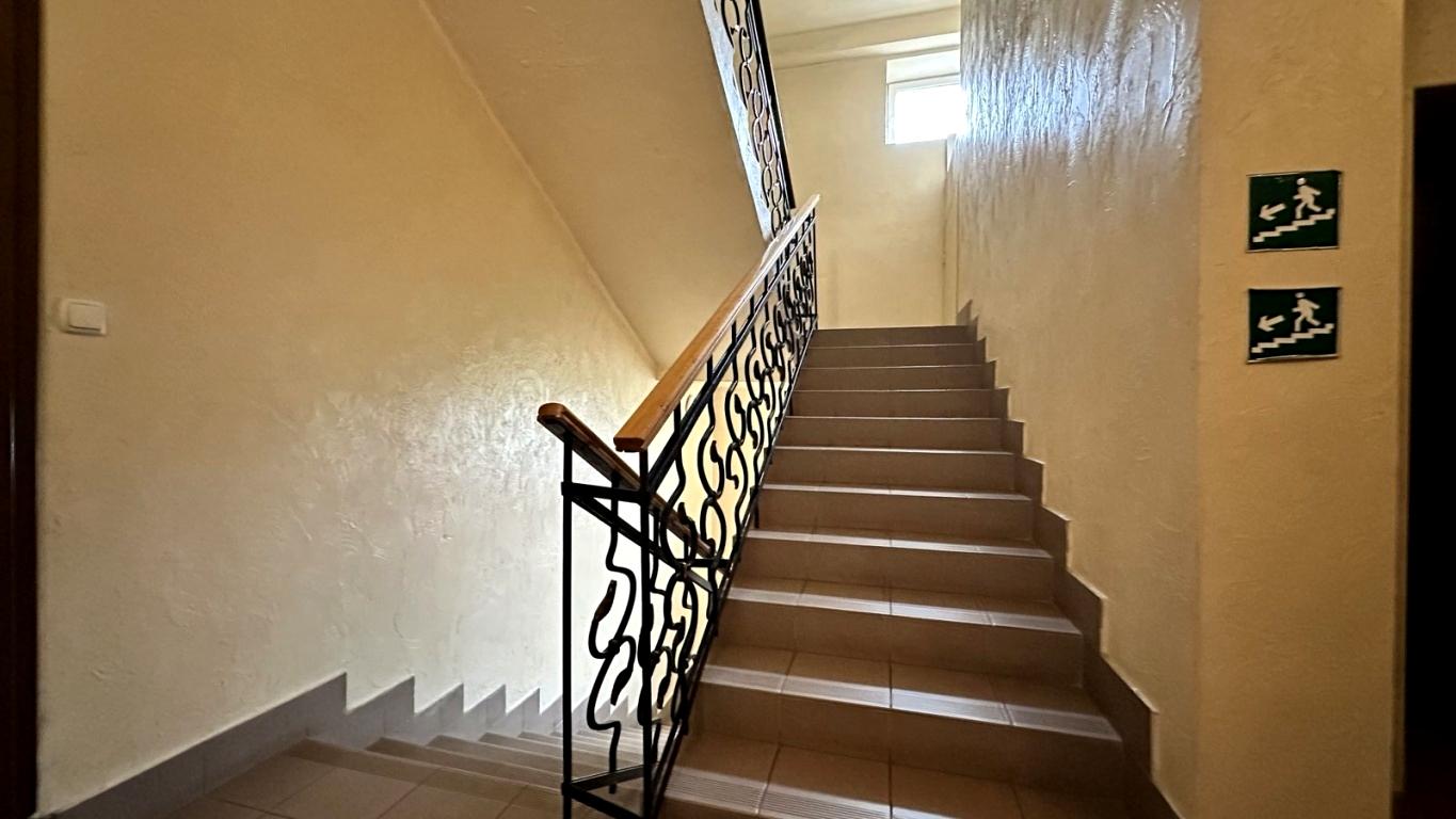 1855729441085203
