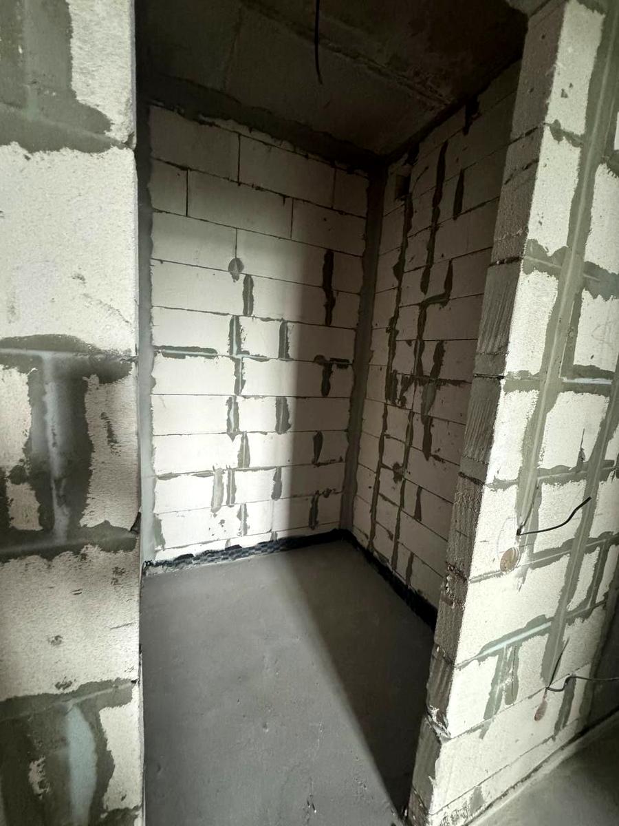 1855732773948667