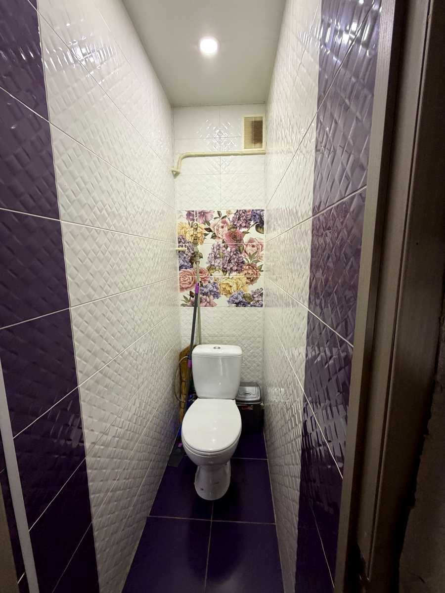 1855851498969526