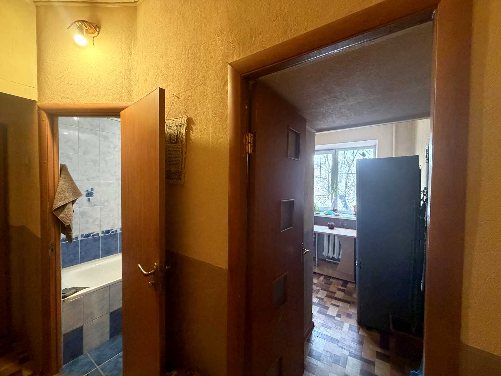 1855857433842810