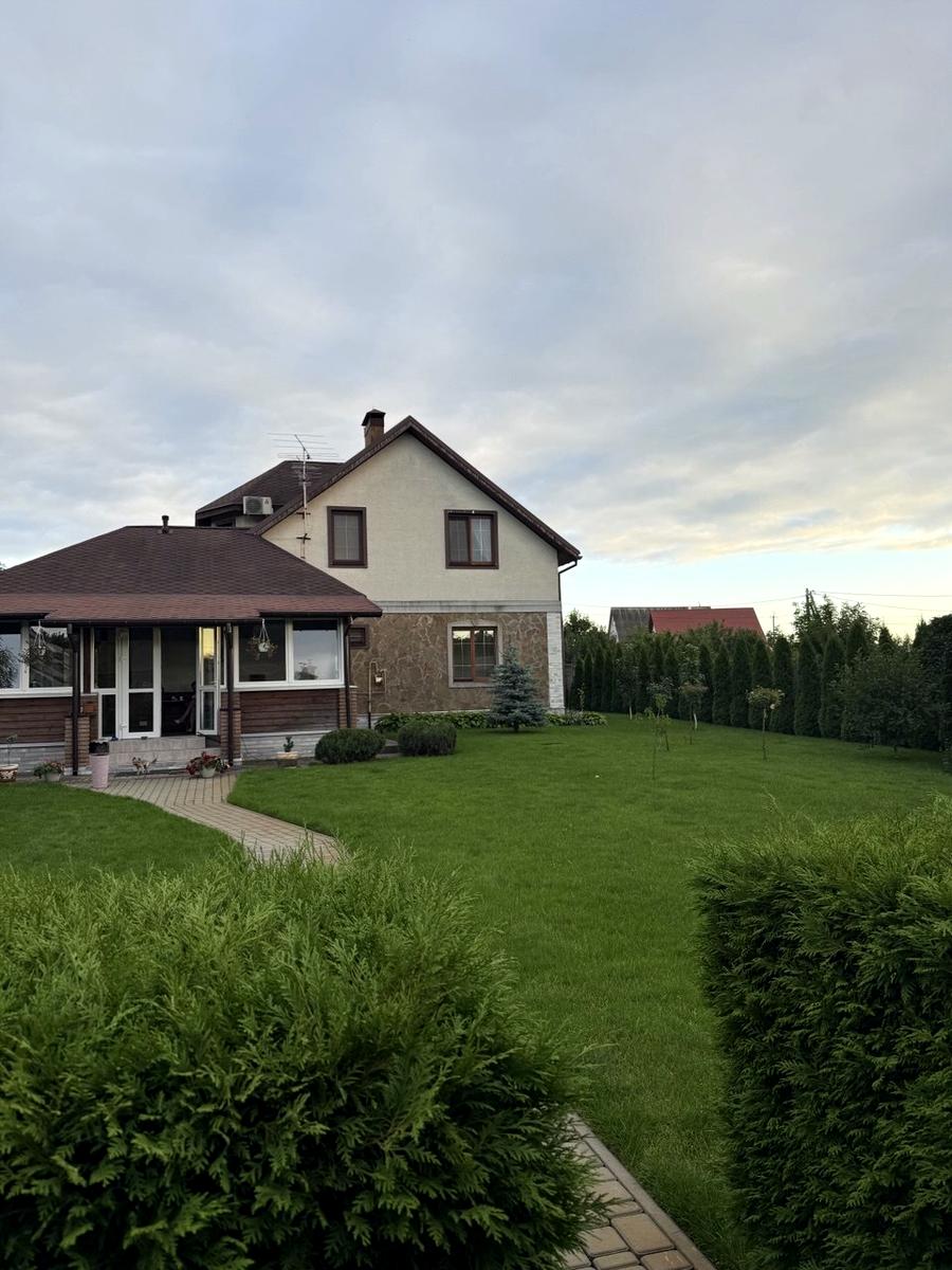 1855914053775714
