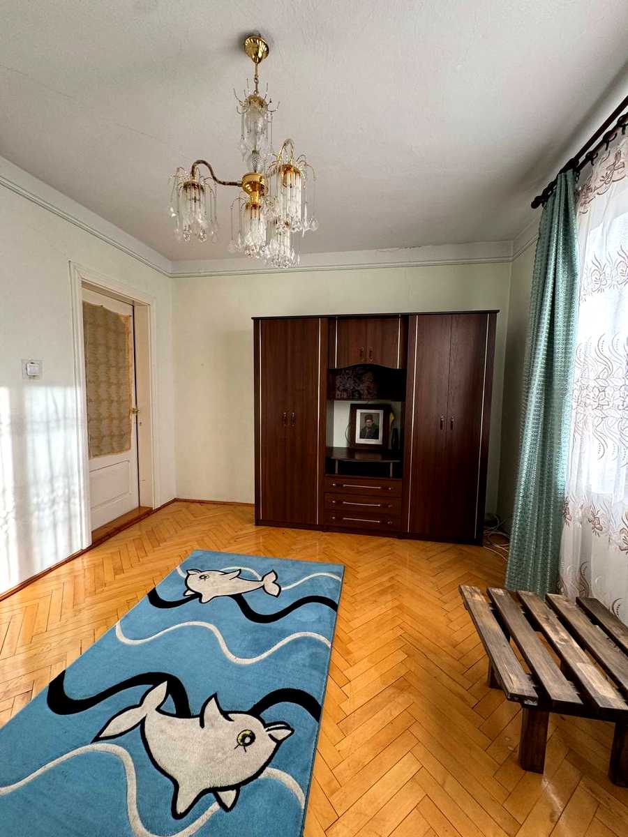 1855977628686939