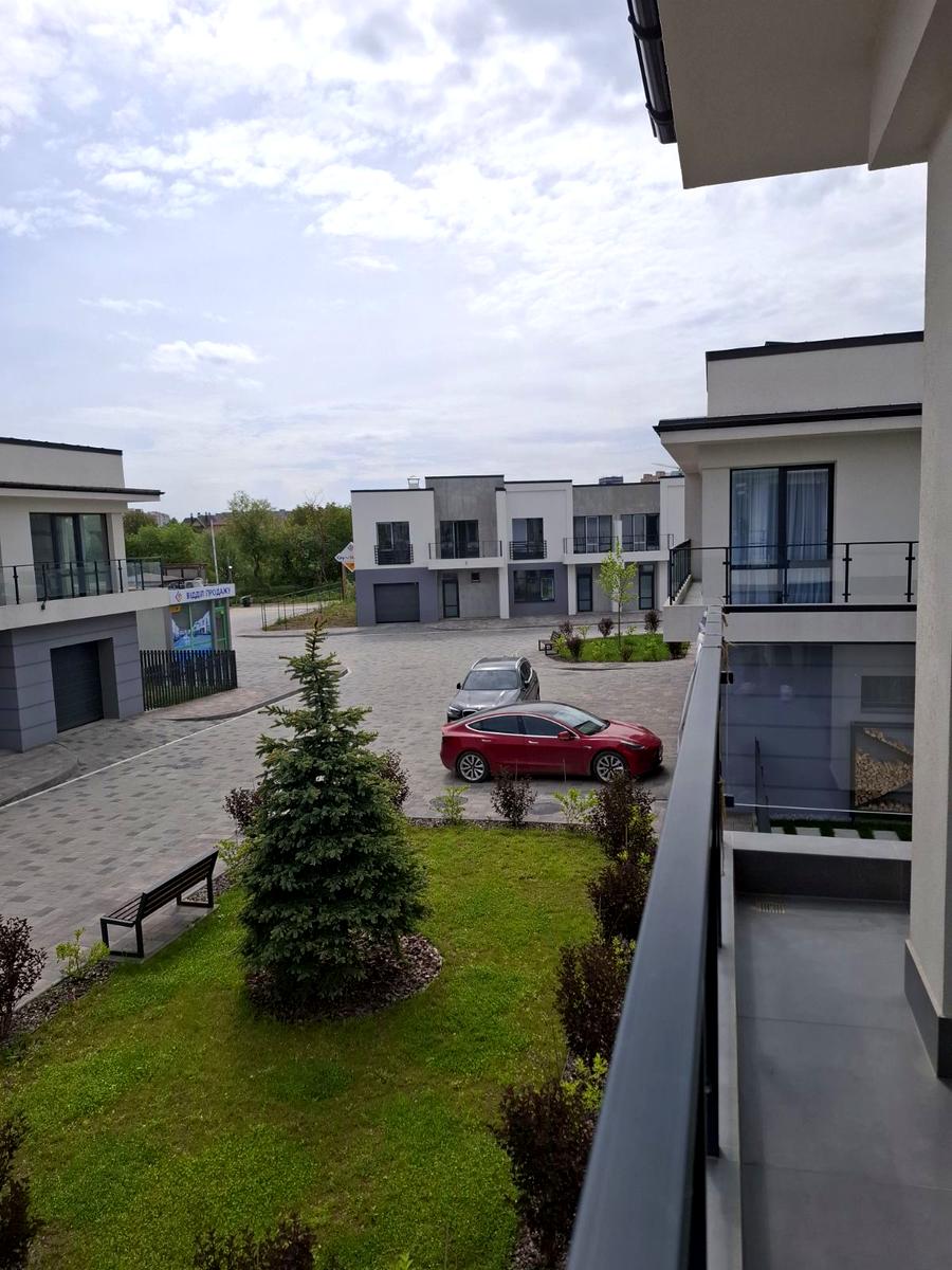 1855999806110183