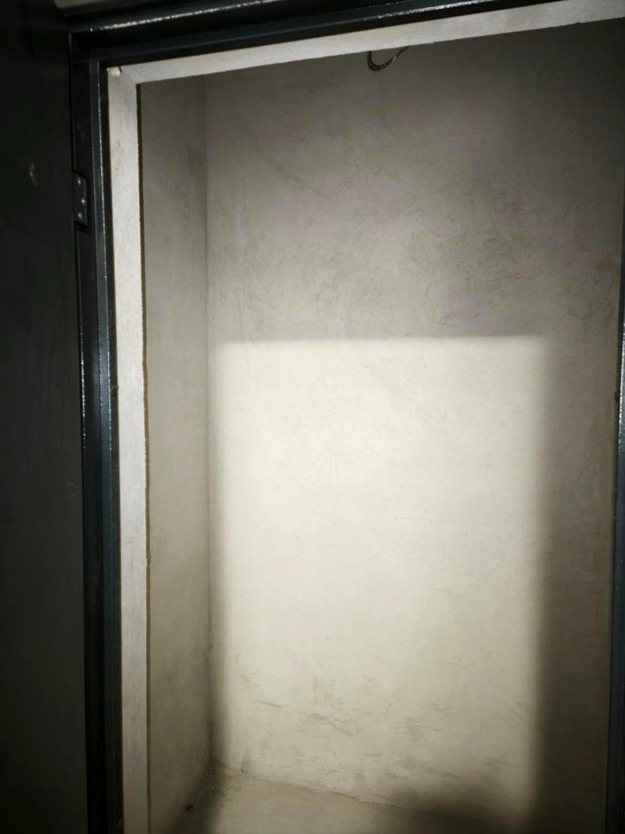 1856018347318893