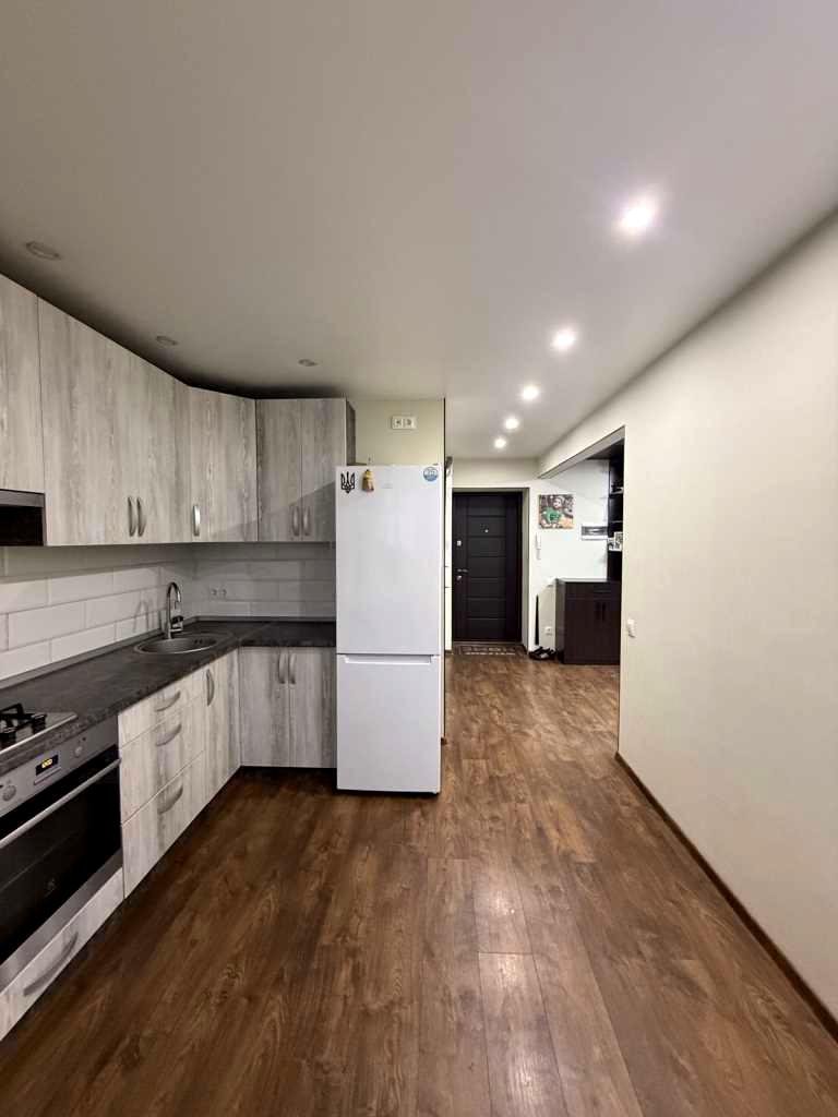 1856195852822490