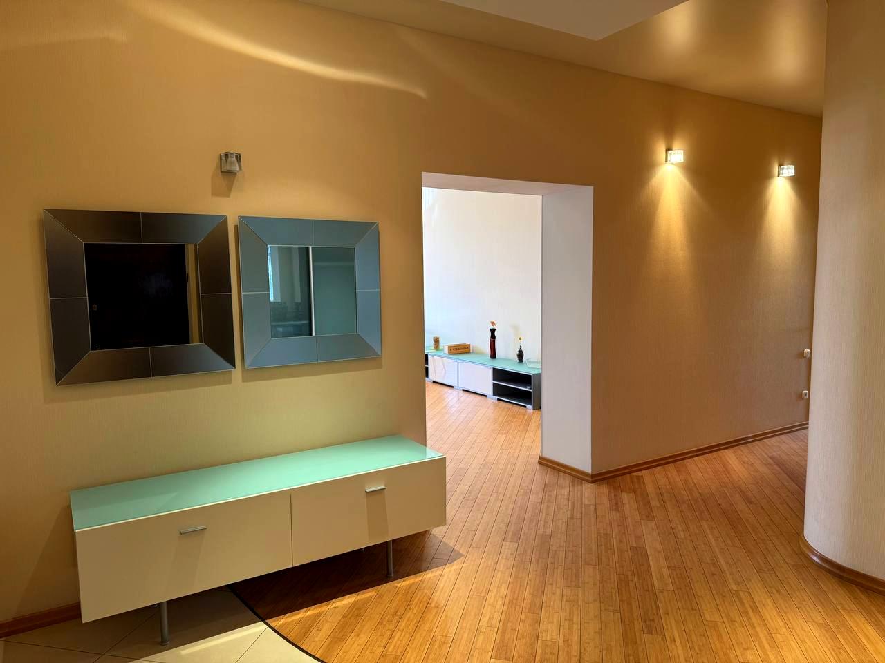 Многокомнатная квартира по адресу ул. Азарова вице адм. (площадь 146,3 м²) - фото 2 Многокомнатная квартира по адресу ул. Азарова вице адм. (площадь 146,3 м²) - Atlanta.ua - фото 2