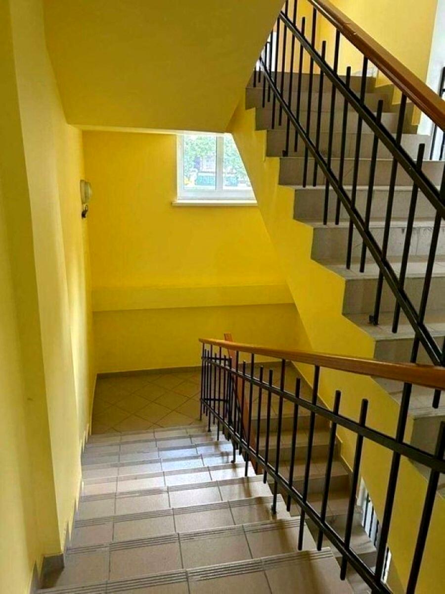 1856287380666617