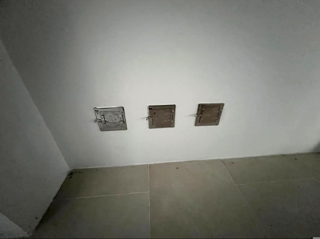 1856299541965854