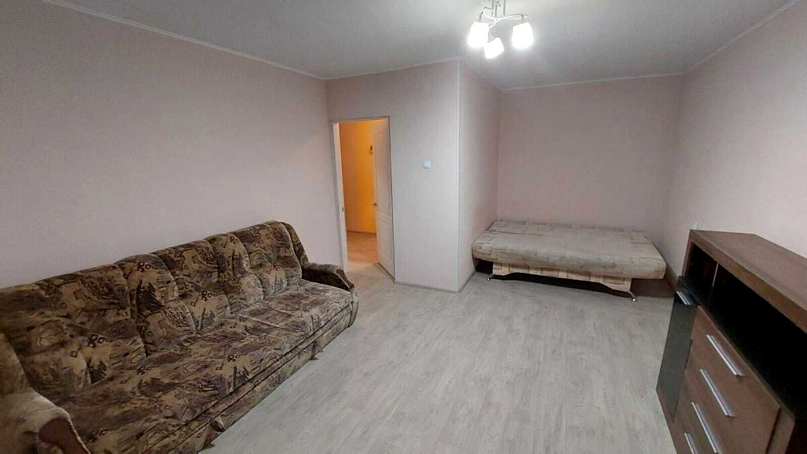 1856304617443845