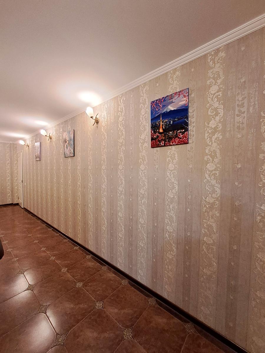 1856375776395771