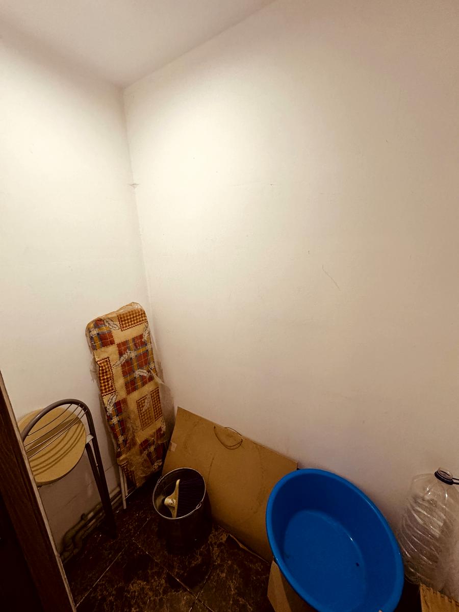 1856390807065096