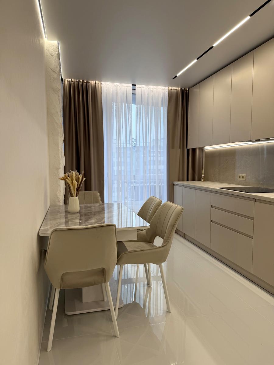 1856507093042641