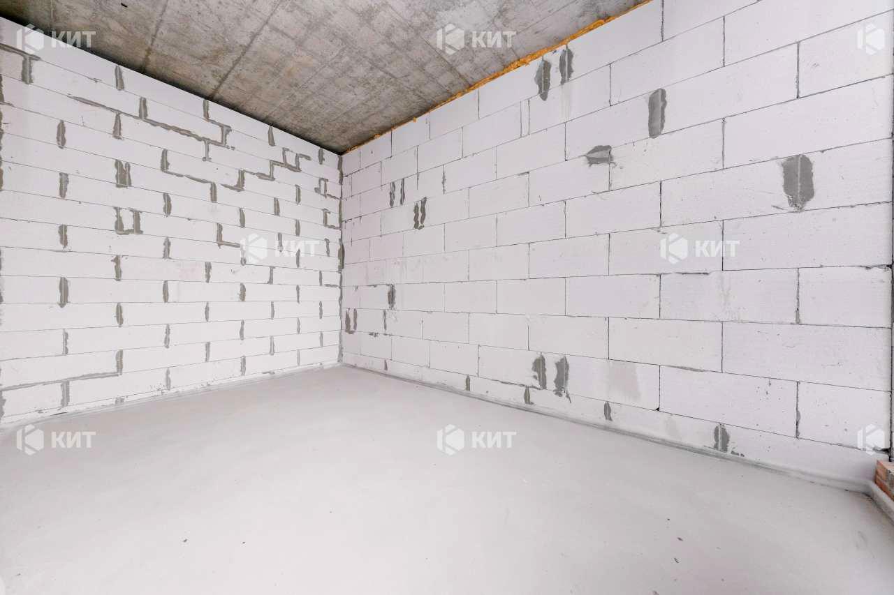 1856646688417478