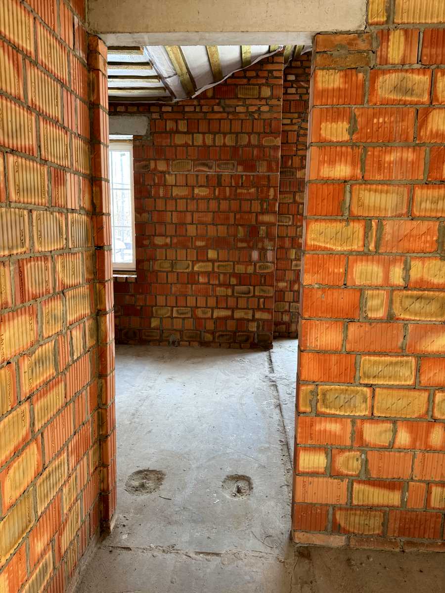 1856656472052434