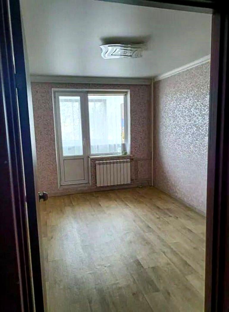 1856727296363948