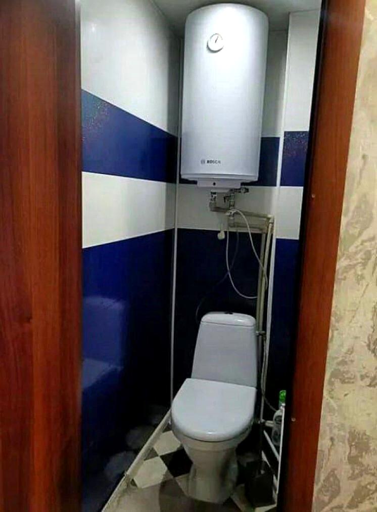 1856727393304669