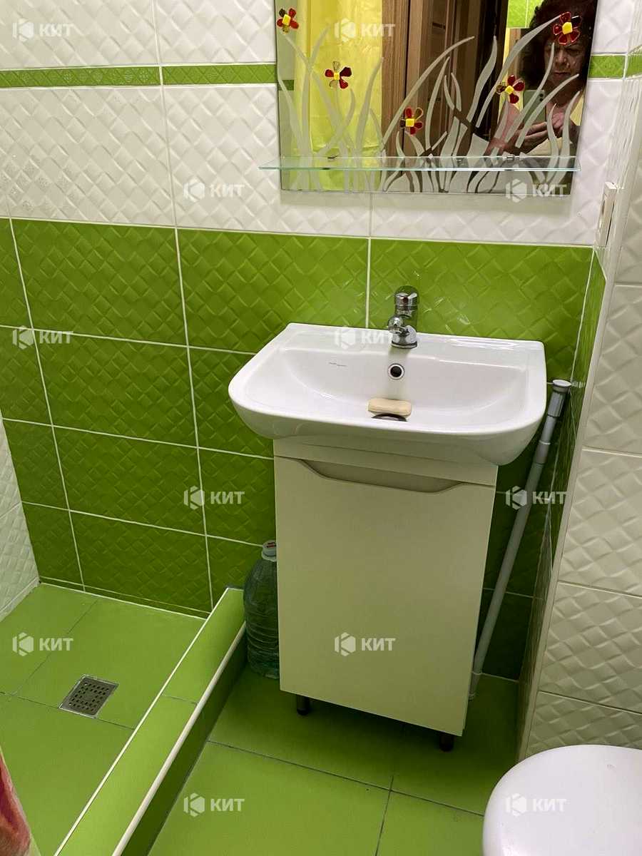 1856731955147857