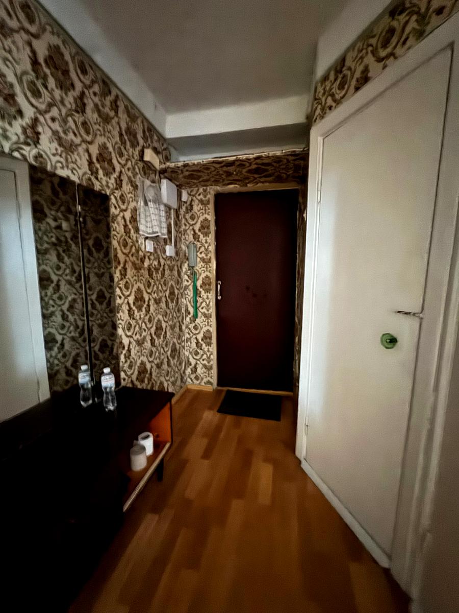 1856738650587287