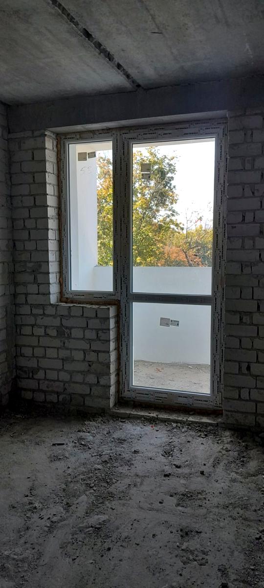 1856918442420507