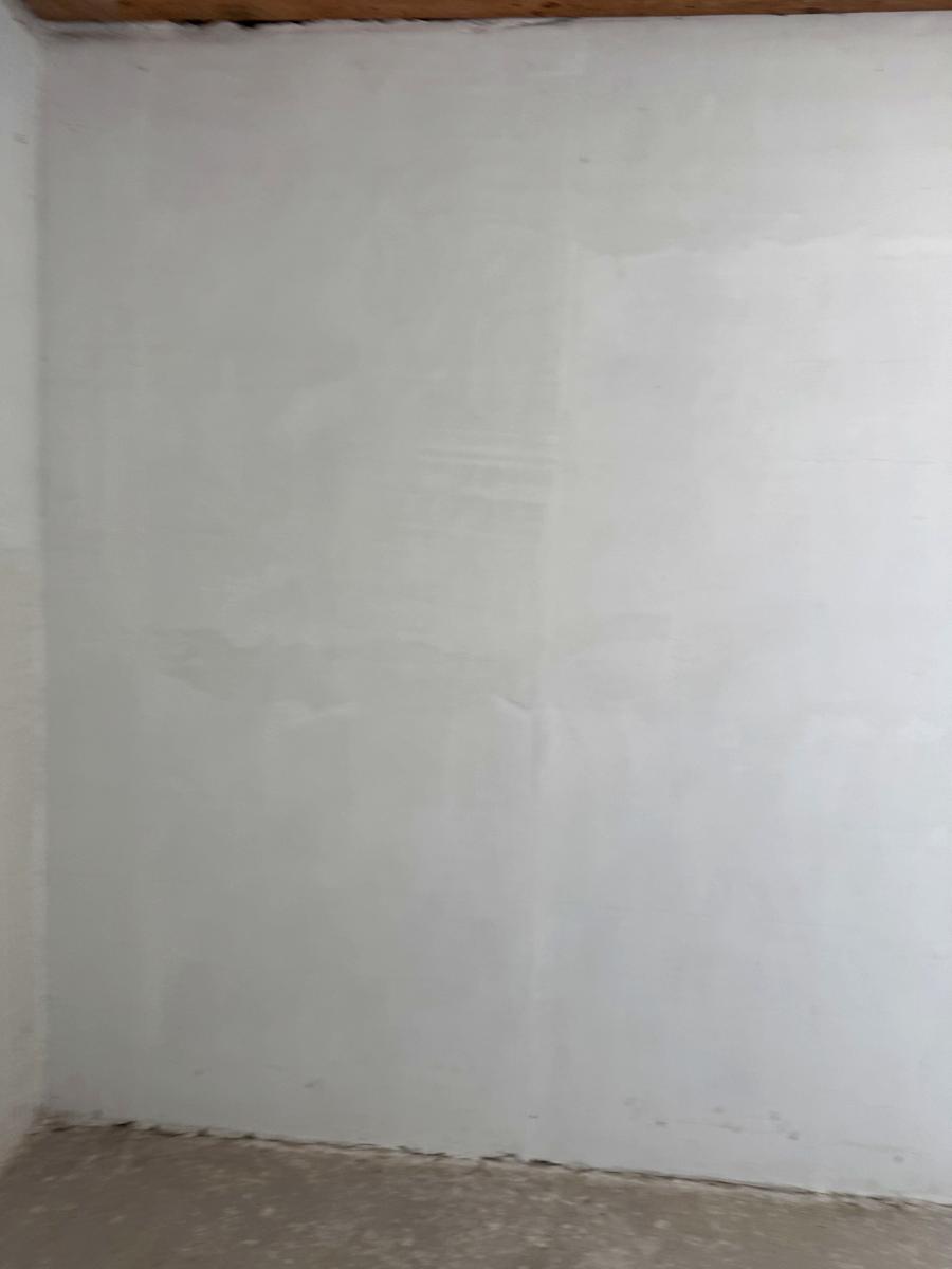 1856932693008899