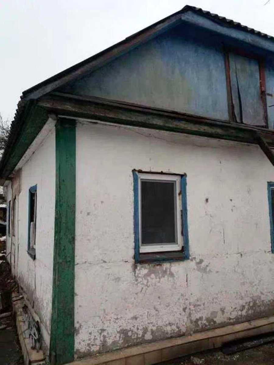 1857028642853624