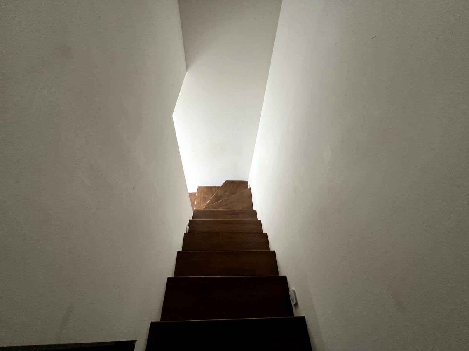 1857183176760422