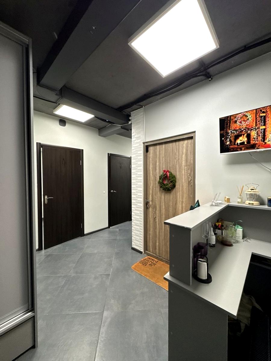 Commercial real estate at st. Geroev UPA ul (area 164,8 m²) - Atlanta.ua - photo 2