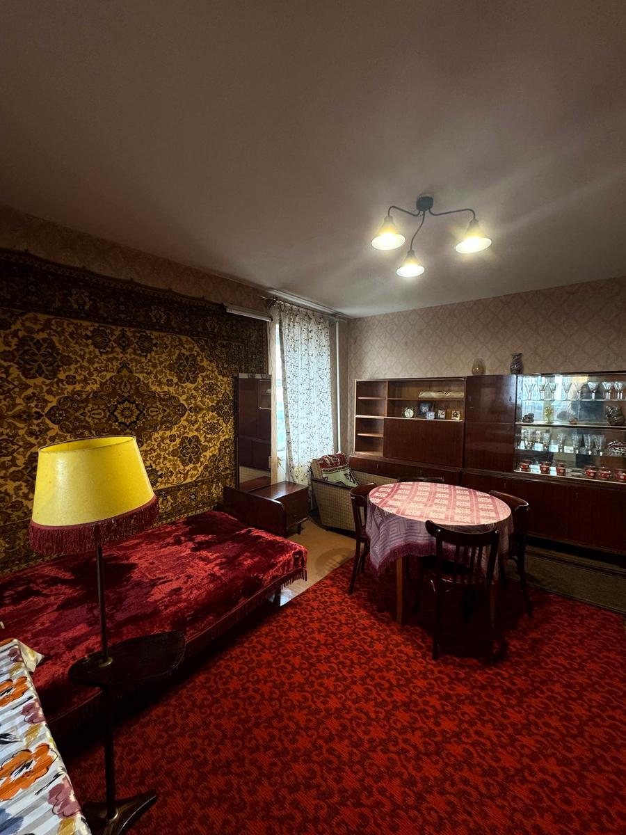 1857266787462768