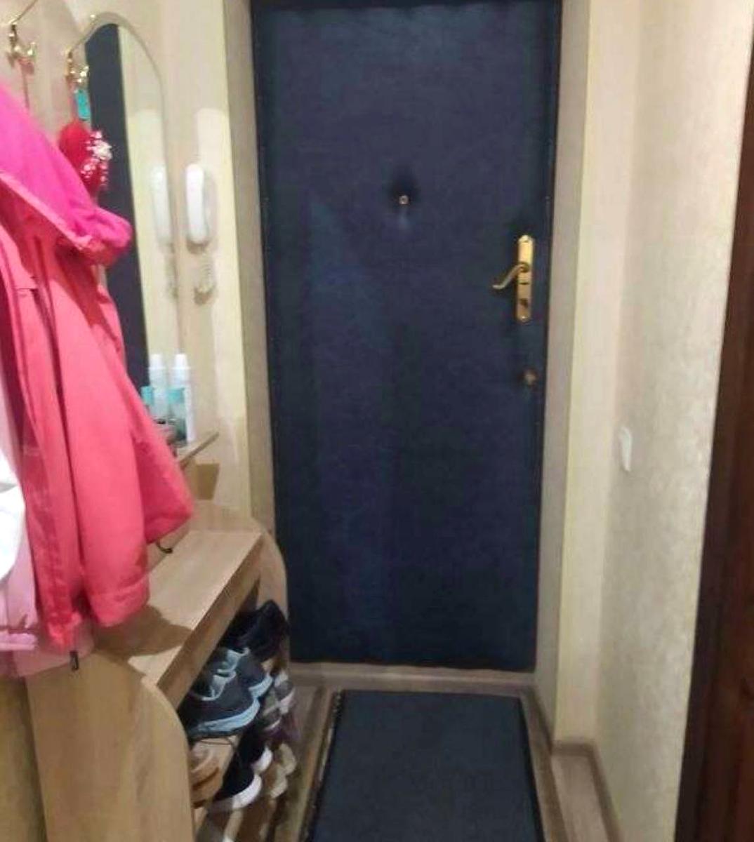 1857276792685843