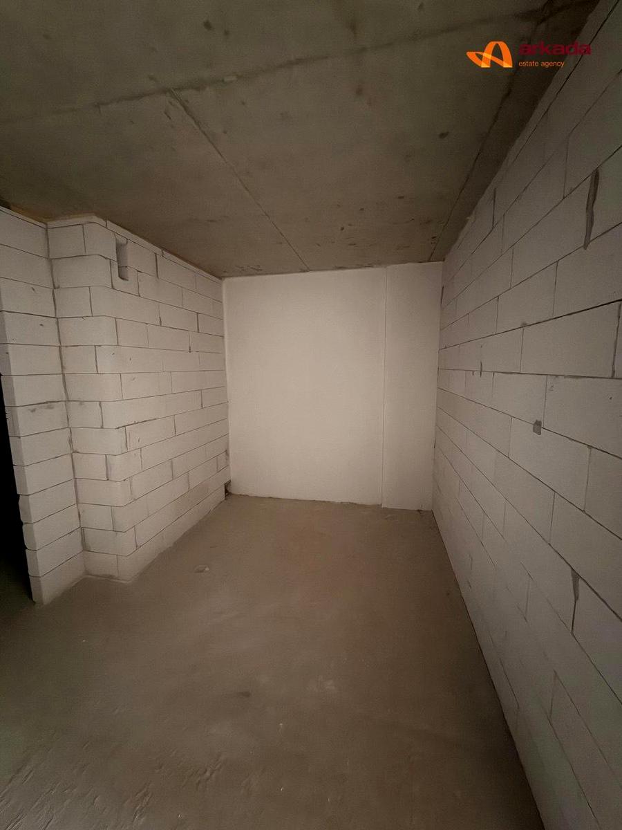 1857278464663413